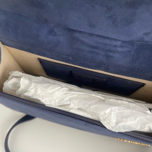 Jacquemus Navy Mini Bag with Gold Logo - Picture 4 of 4